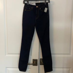Brand new urban outfitters high rise twig jean